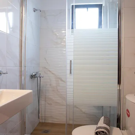 Апарт-отель Manos Kritikakis