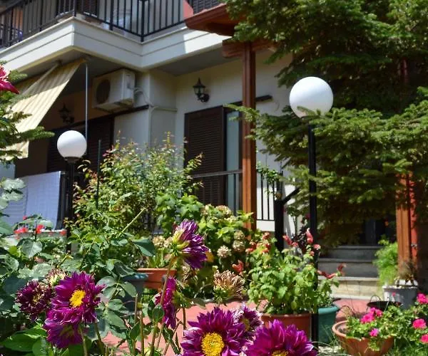 Manos Kritikakis Appart hôtel 3*