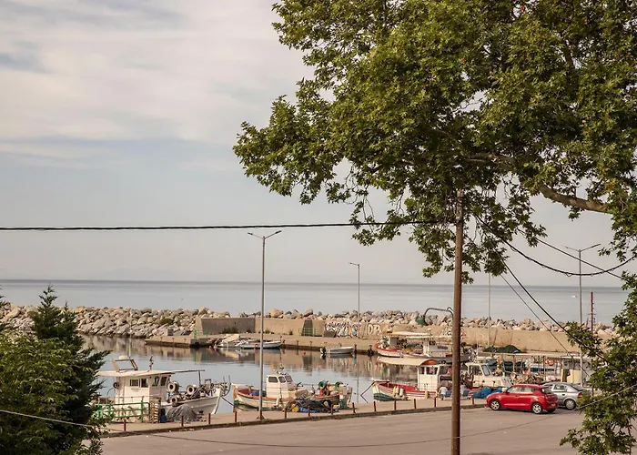 Manos Kritikakis 3* Platamonas