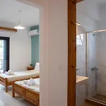Manos Kritikakis
