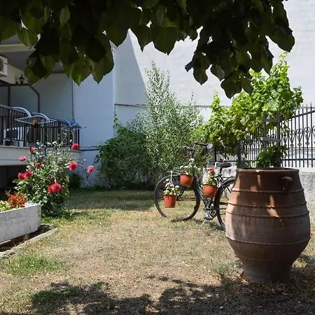 Hotel apartamentowy Manos Kritikakis