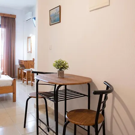Apartahotel Manos Kritikakis Platamonas