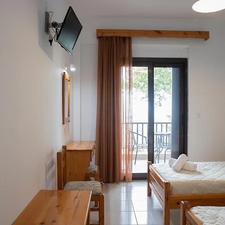 Manos Kritikakis 3* Platamonas