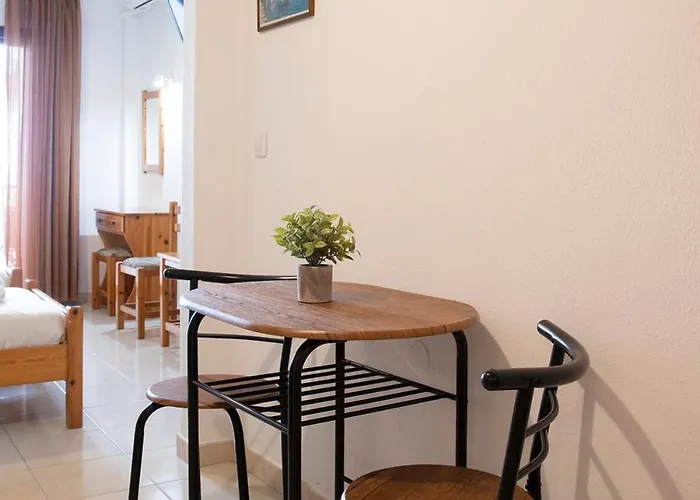 Hotel de apartamente Manos Kritikakis Platamonas