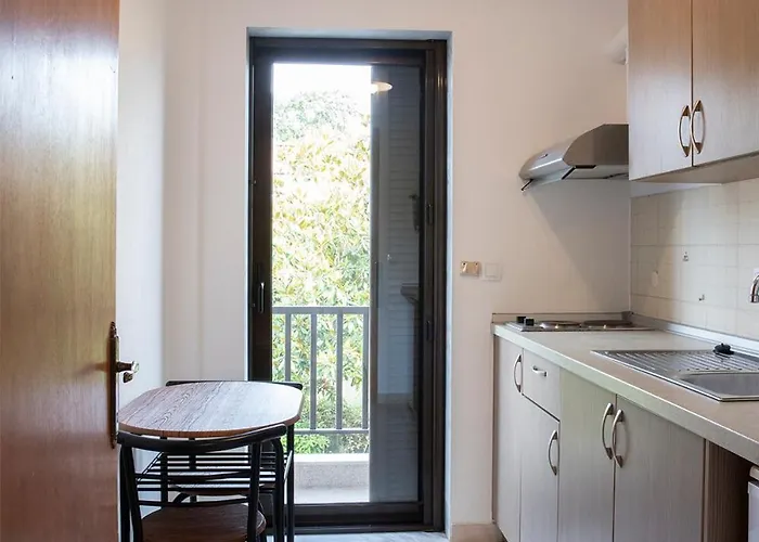 Manos Kritikakis 3* Platamonas